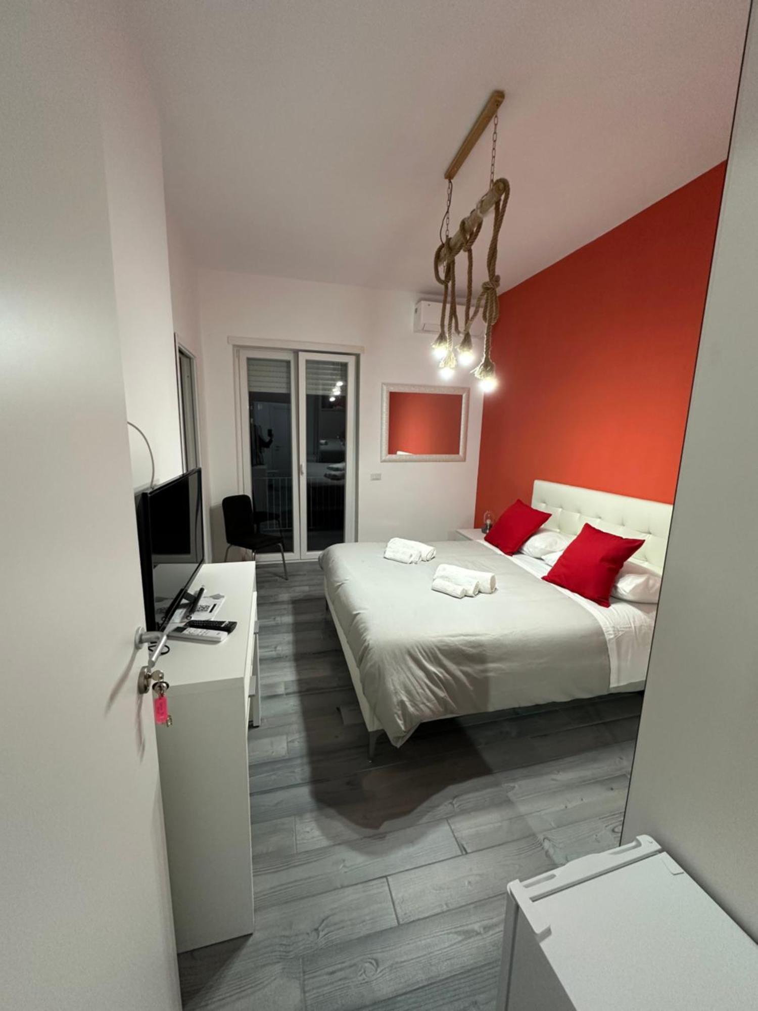 La Parthenope Suites Portici Bagian luar foto