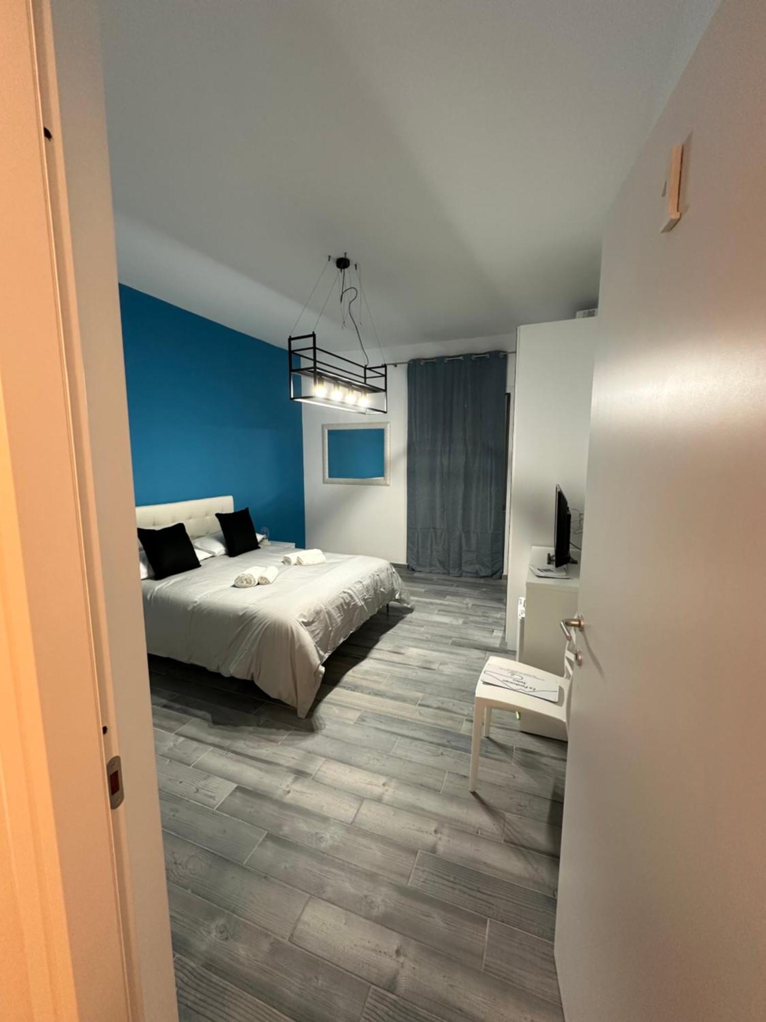La Parthenope Suites Portici Bagian luar foto